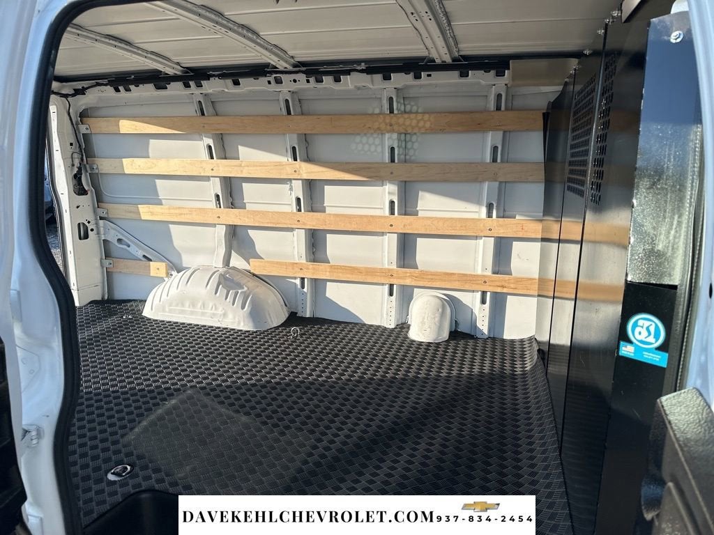 2024 GMC Savana Cargo 2500 Work Van