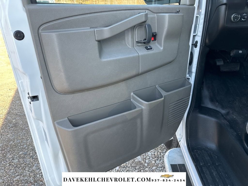 2024 GMC Savana Cargo 2500 Work Van