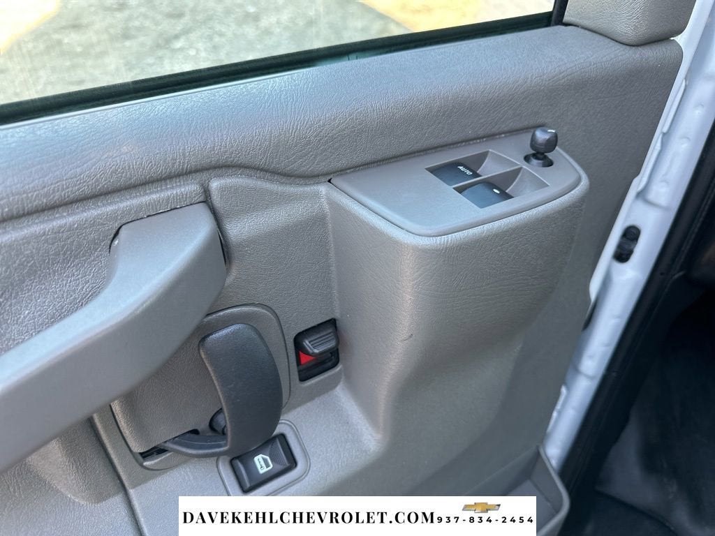 2024 GMC Savana Cargo 2500 Work Van