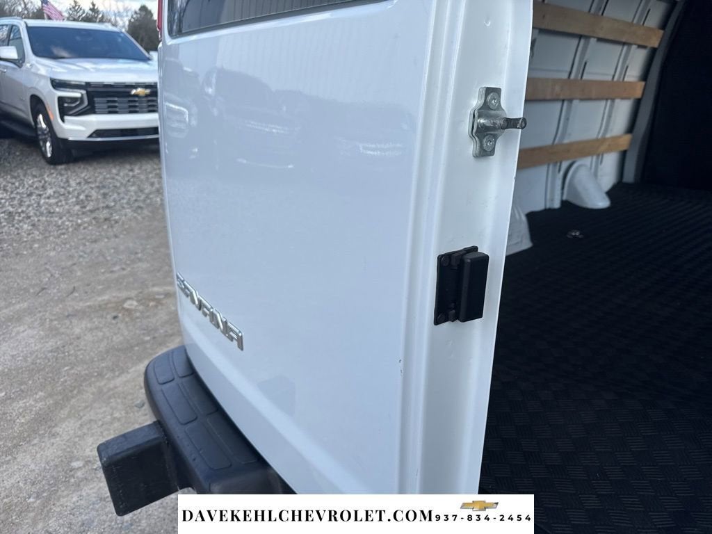 2024 GMC Savana Cargo 2500 Work Van