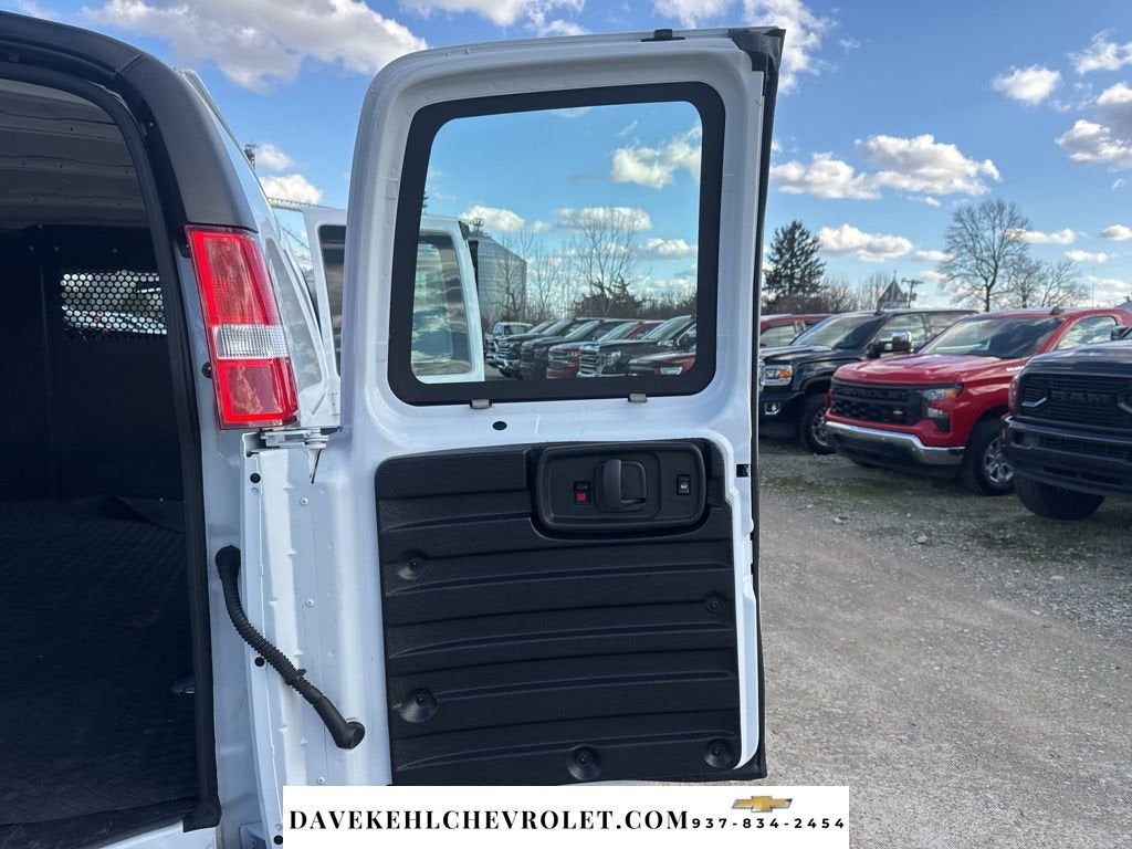 2024 GMC Savana Cargo 2500 Work Van