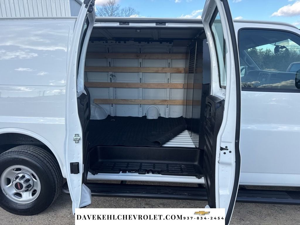 2024 GMC Savana Cargo 2500 Work Van