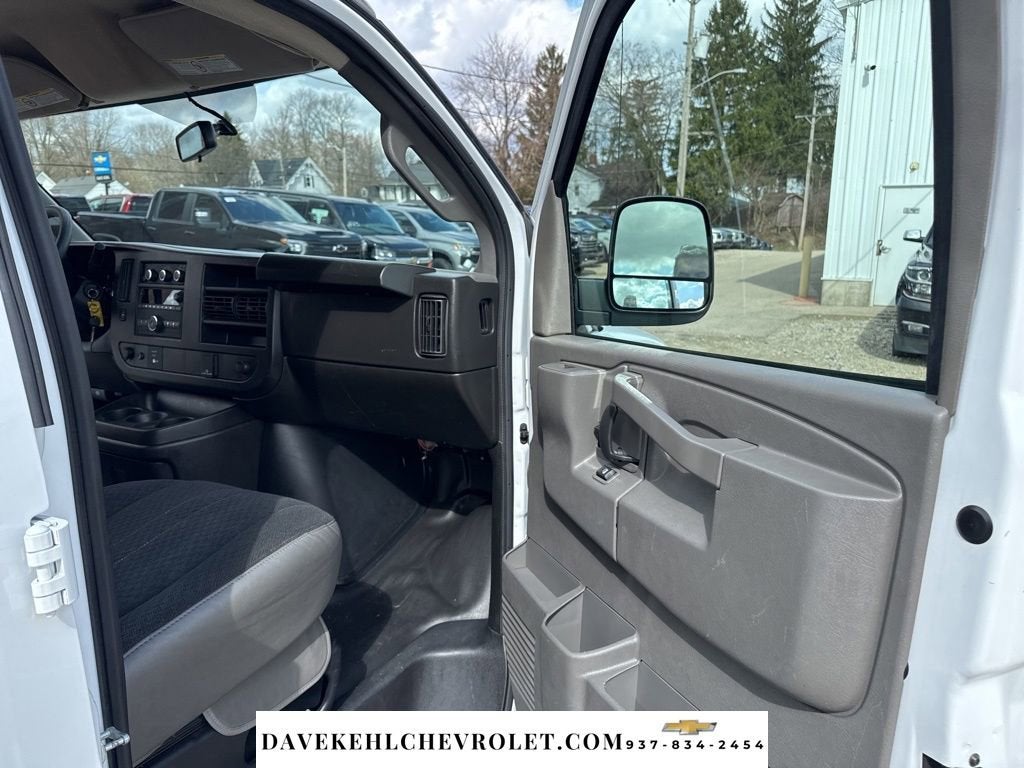 2024 GMC Savana Cargo 2500 Work Van