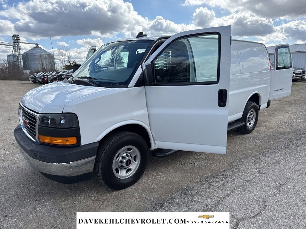 2024 GMC Savana Cargo 2500 Work Van