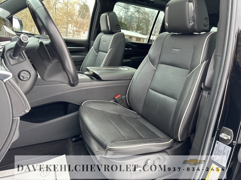 2022 Cadillac Escalade ESV Sport