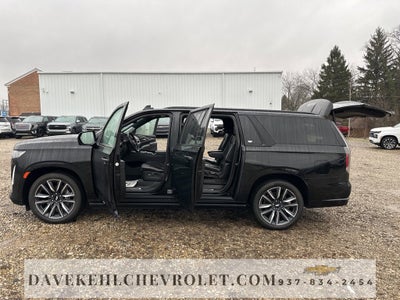 2022 Cadillac Escalade ESV Sport