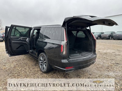 2022 Cadillac Escalade ESV Sport