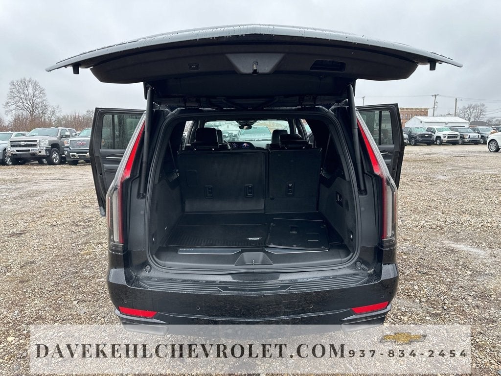 2022 Cadillac Escalade ESV Sport