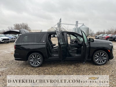 2022 Cadillac Escalade ESV Sport