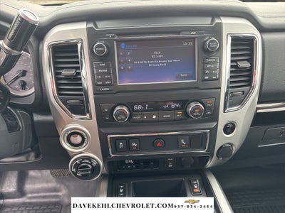 2017 Nissan TITAN SV