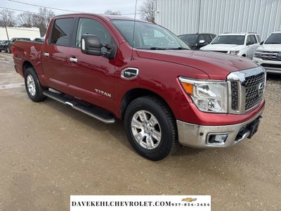 2017 Nissan TITAN SV