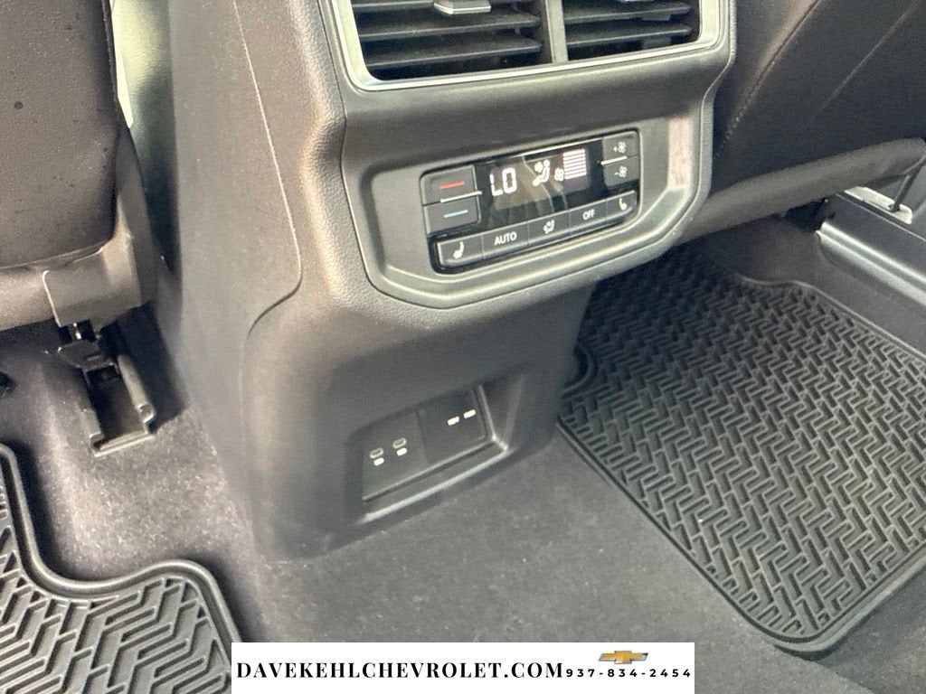 2024 Volkswagen Atlas 2.0T SEL Premium R-Line