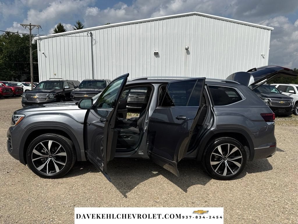 2024 Volkswagen Atlas 2.0T SEL Premium R-Line