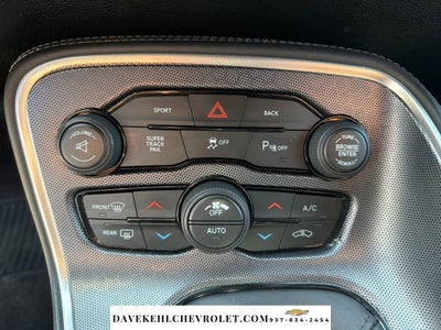 2016 Dodge Challenger 392 Hemi Scat Pack Shaker