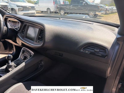 2016 Dodge Challenger 392 Hemi Scat Pack Shaker