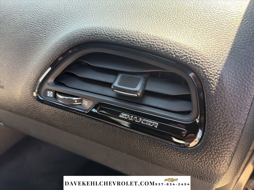 2016 Dodge Challenger 392 Hemi Scat Pack Shaker