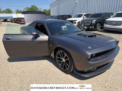 2016 Dodge Challenger 392 Hemi Scat Pack Shaker