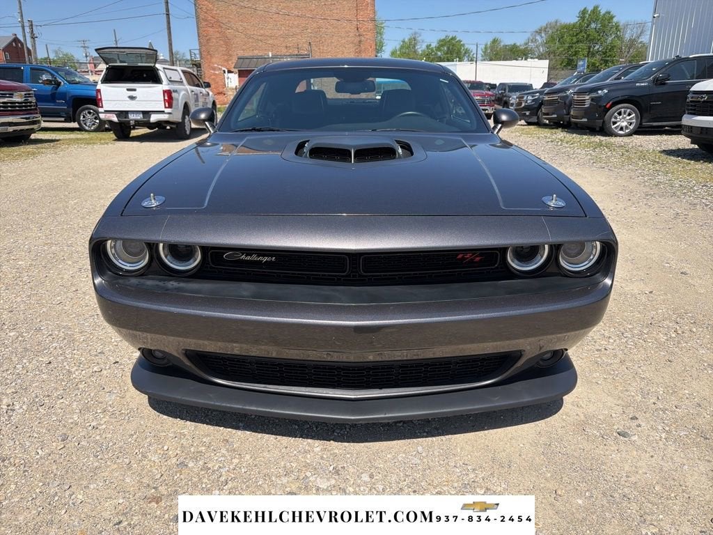 2016 Dodge Challenger 392 Hemi Scat Pack Shaker