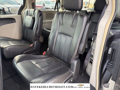 2015 Chrysler Town & Country Touring