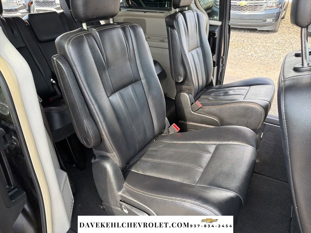 2015 Chrysler Town & Country Touring