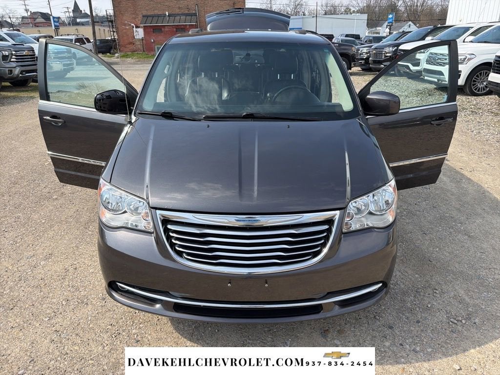 2015 Chrysler Town & Country Touring