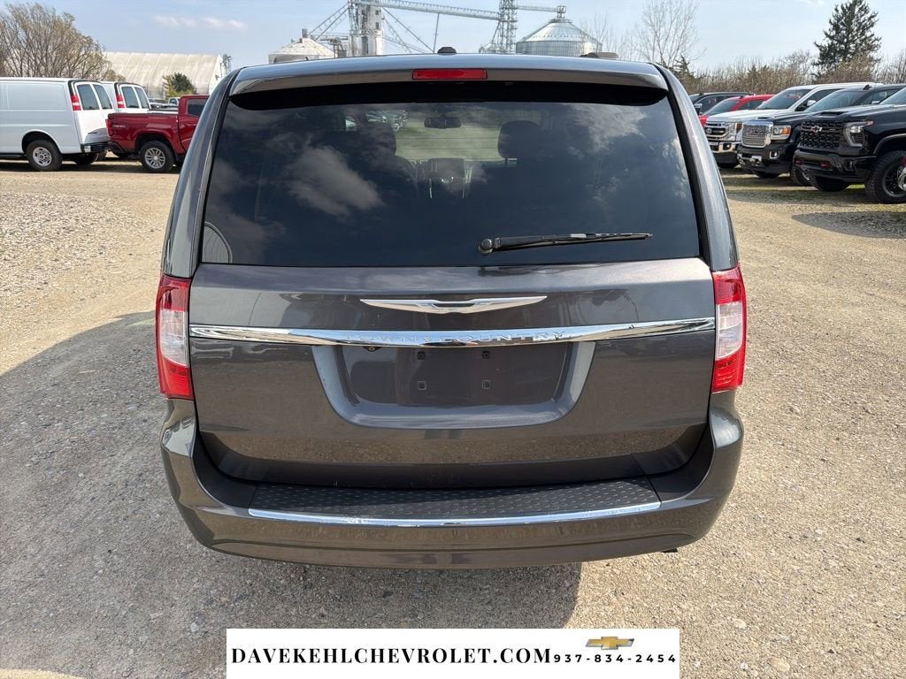 2015 Chrysler Town & Country Touring