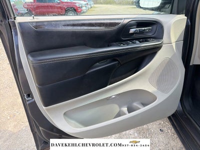 2015 Chrysler Town & Country Touring