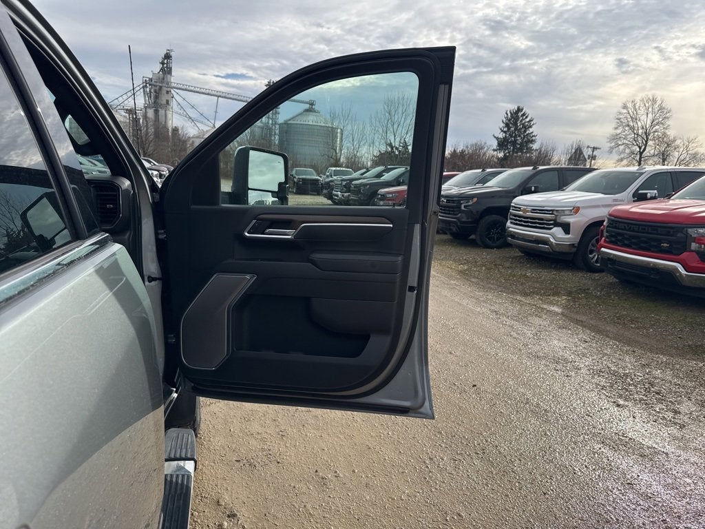 2025 Chevrolet Silverado 2500 HD High Country