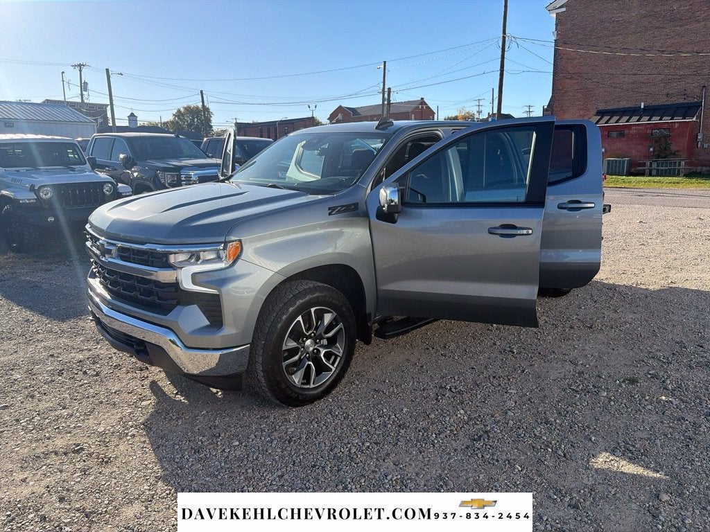 2024 Chevrolet Silverado 1500 LT
