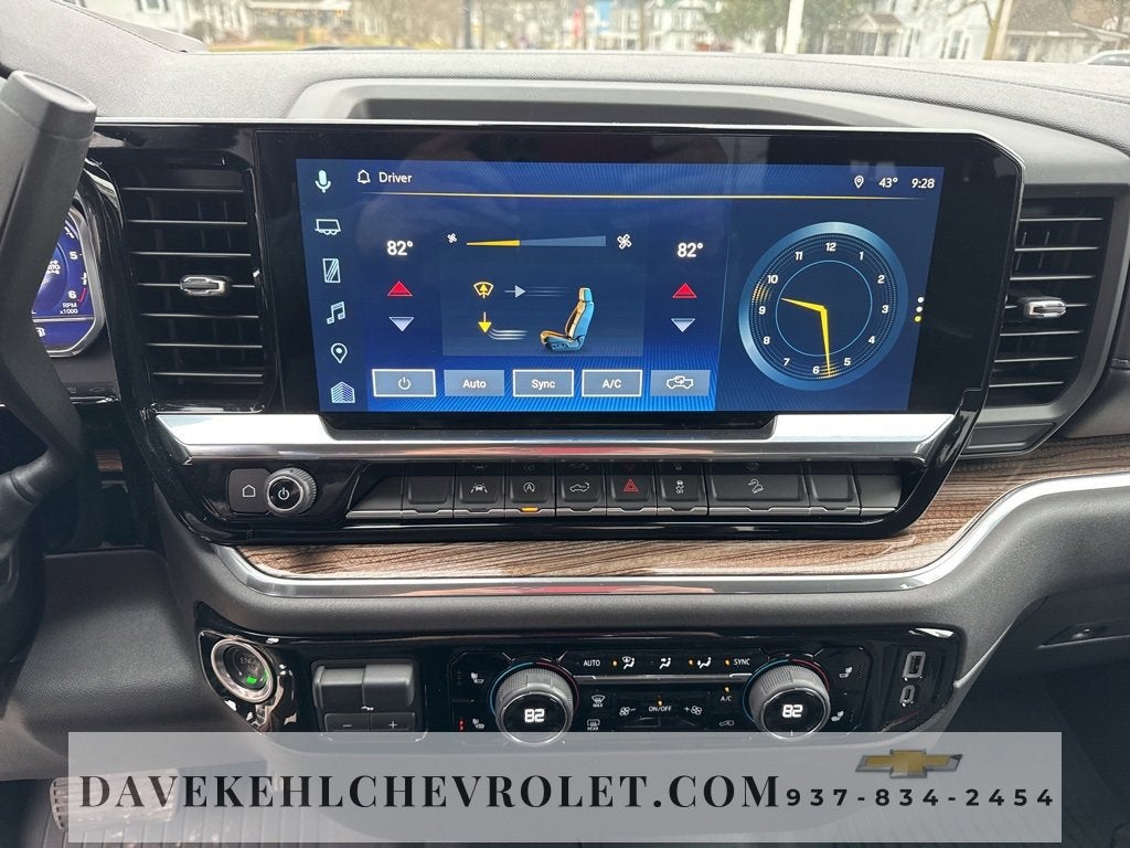 2025 Chevrolet Silverado 1500 LT