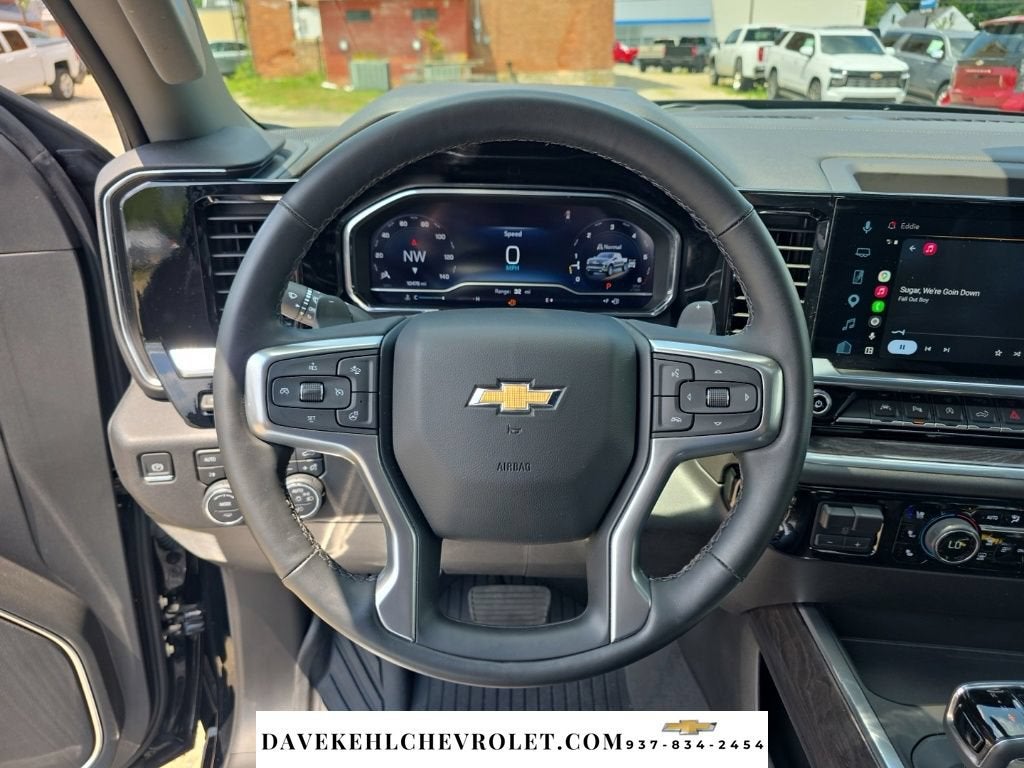 2025 Chevrolet Silverado 1500 LTZ