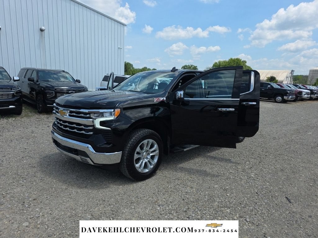 2025 Chevrolet Silverado 1500 LTZ