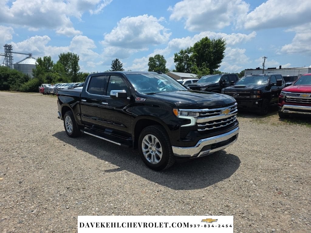 2025 Chevrolet Silverado 1500 LTZ