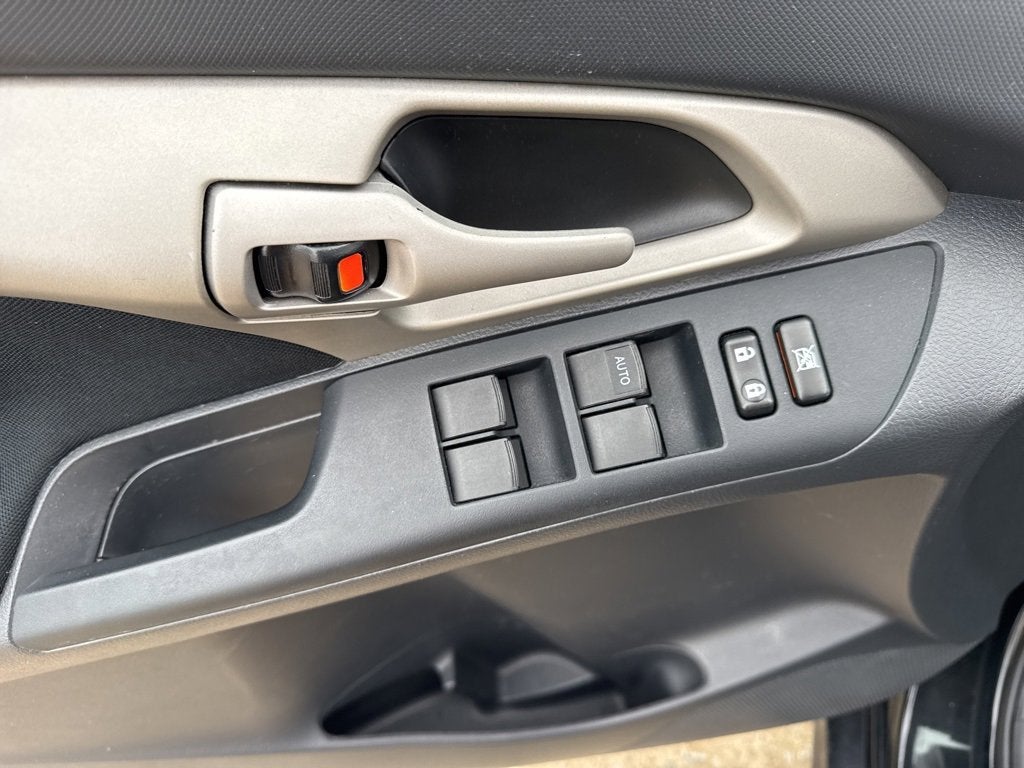 2010 Toyota Matrix BASE