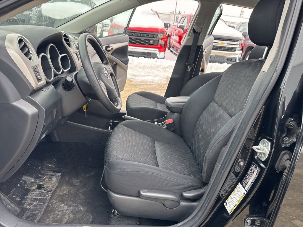 2010 Toyota Matrix BASE