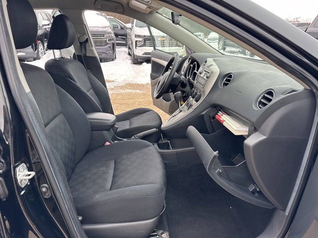 2010 Toyota Matrix BASE