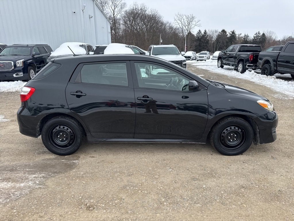 2010 Toyota Matrix BASE