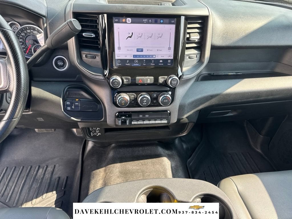 2022 RAM 3500 Tradesman Crew Cab 4x4 6'4" Box