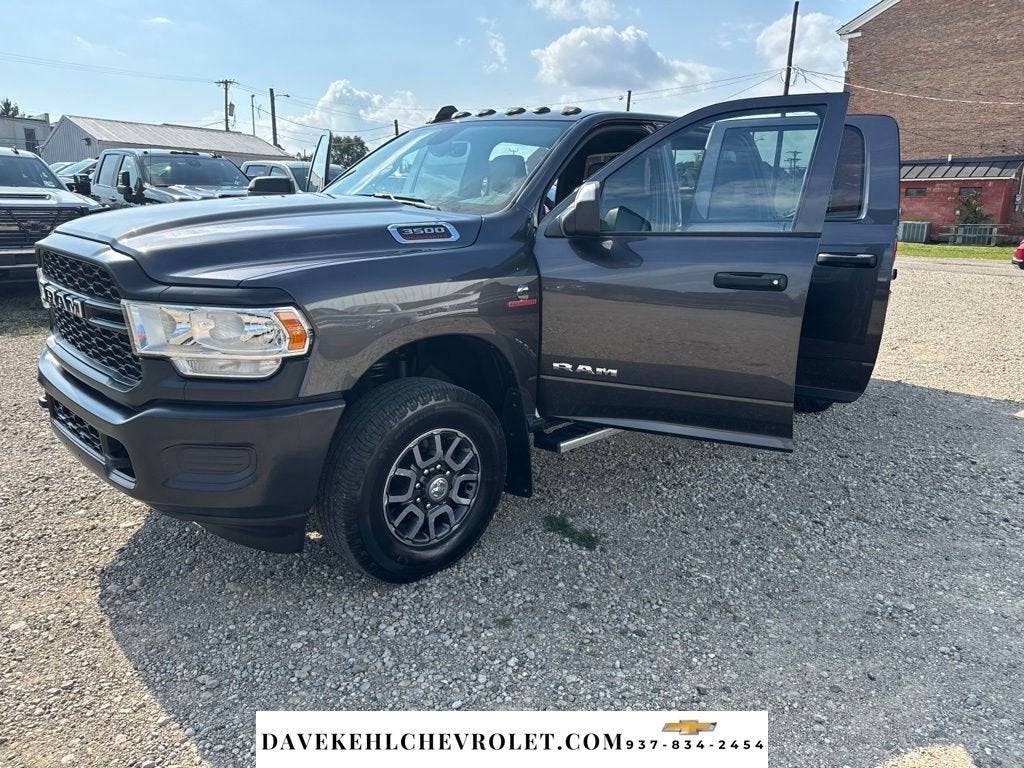 2022 RAM 3500 Tradesman Crew Cab 4x4 6'4" Box