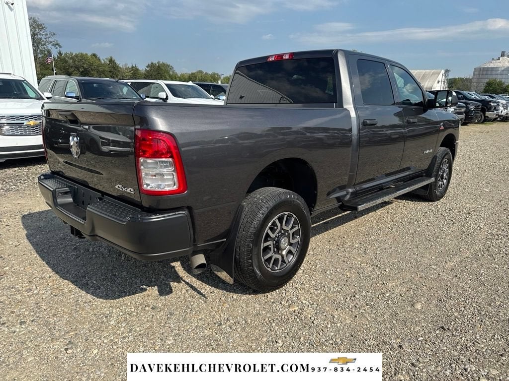2022 RAM 3500 Tradesman Crew Cab 4x4 6'4" Box