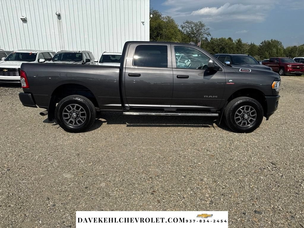 2022 RAM 3500 Tradesman Crew Cab 4x4 6'4" Box