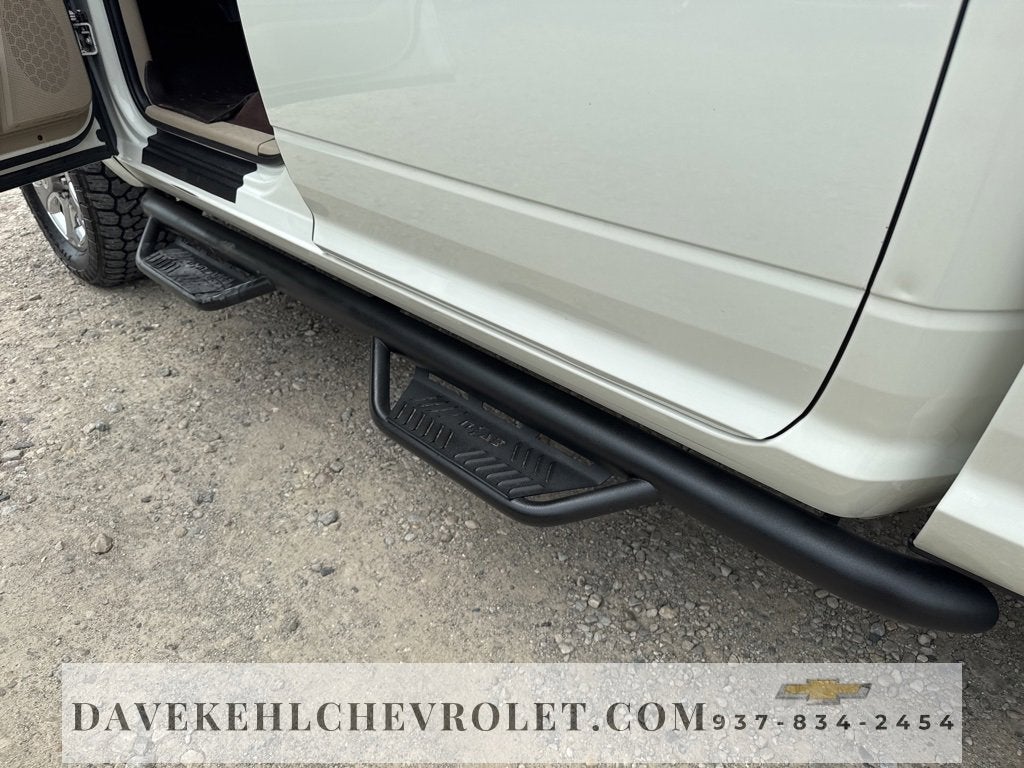 2018 RAM 2500 Laramie Crew Cab 4x4 6'4" Box