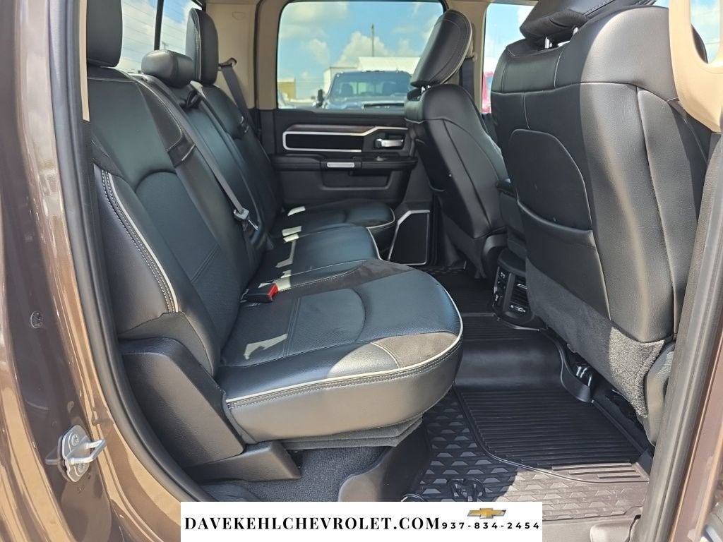 2019 RAM 2500 Laramie Crew Cab 4x4 6'4" Box