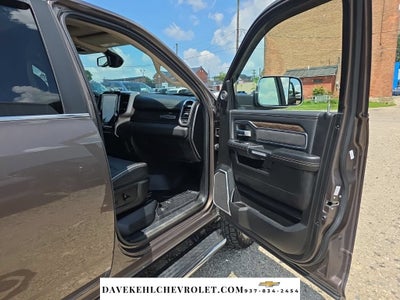 2019 RAM 2500 Laramie Crew Cab 4x4 6'4" Box