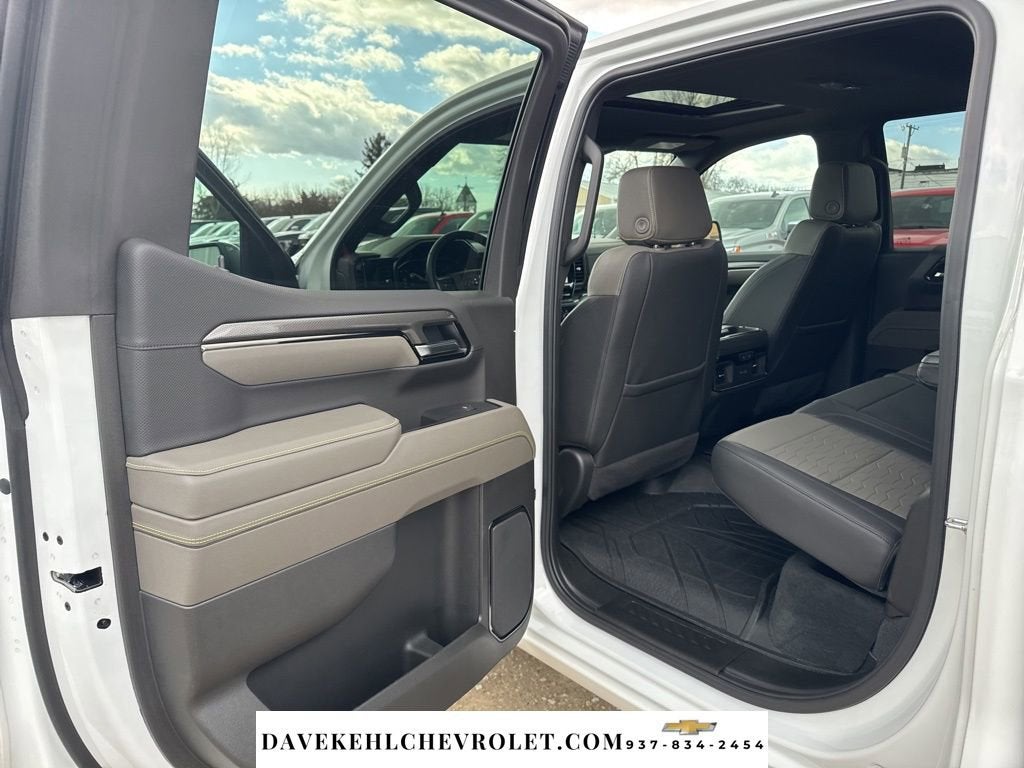 2025 Chevrolet Silverado 1500 ZR2