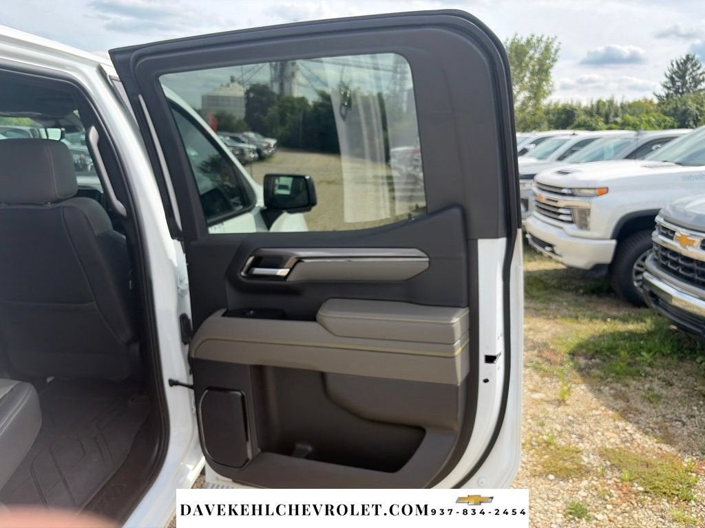2025 Chevrolet Silverado 1500 ZR2