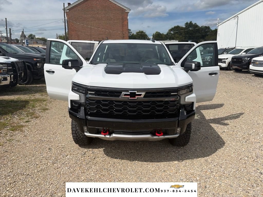 2025 Chevrolet Silverado 1500 ZR2
