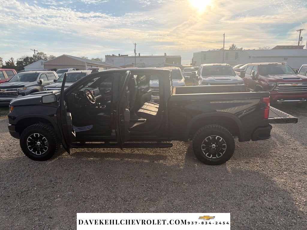 2025 Chevrolet Silverado 1500 ZR2