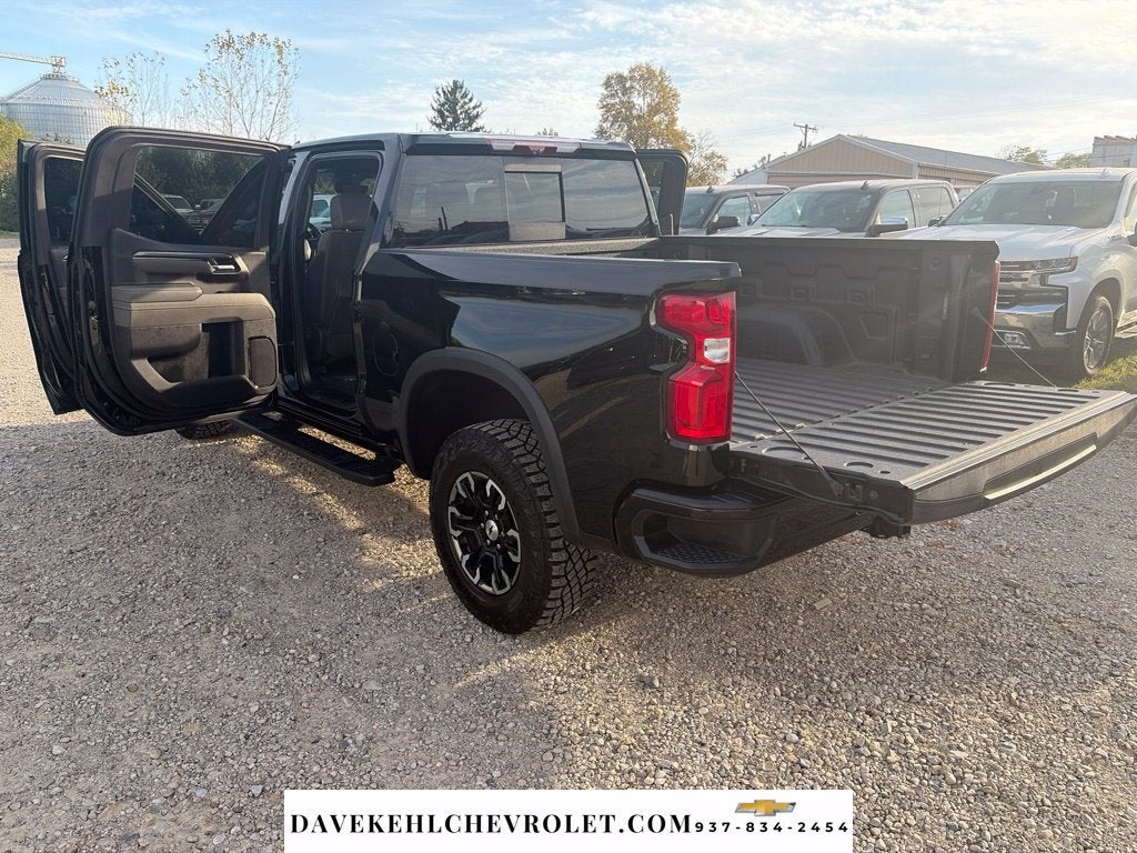 2025 Chevrolet Silverado 1500 ZR2