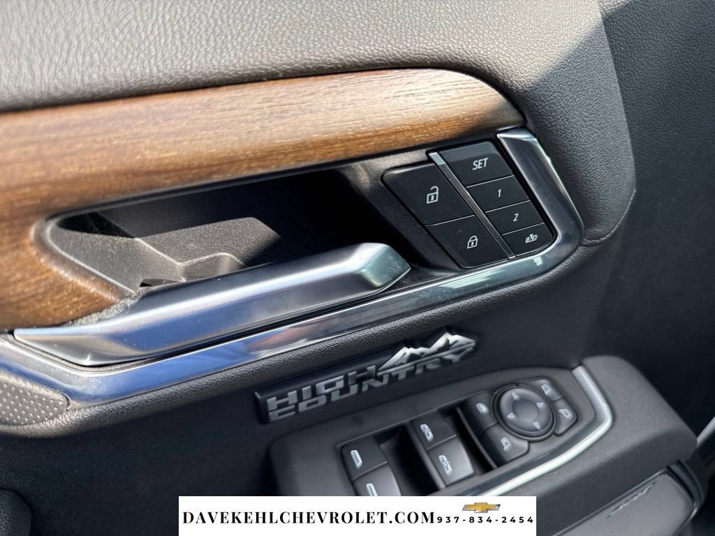 2025 Chevrolet Silverado 1500 High Country